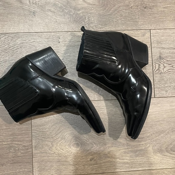 Sam Edelman Western Booties. - Picture 3 of 5